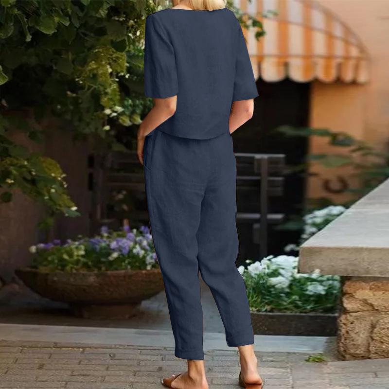 Women's Vintage Cotton & Linen Summer Set: Oversized O-neck Top with Short Sleeves and Wide-leg Pants.