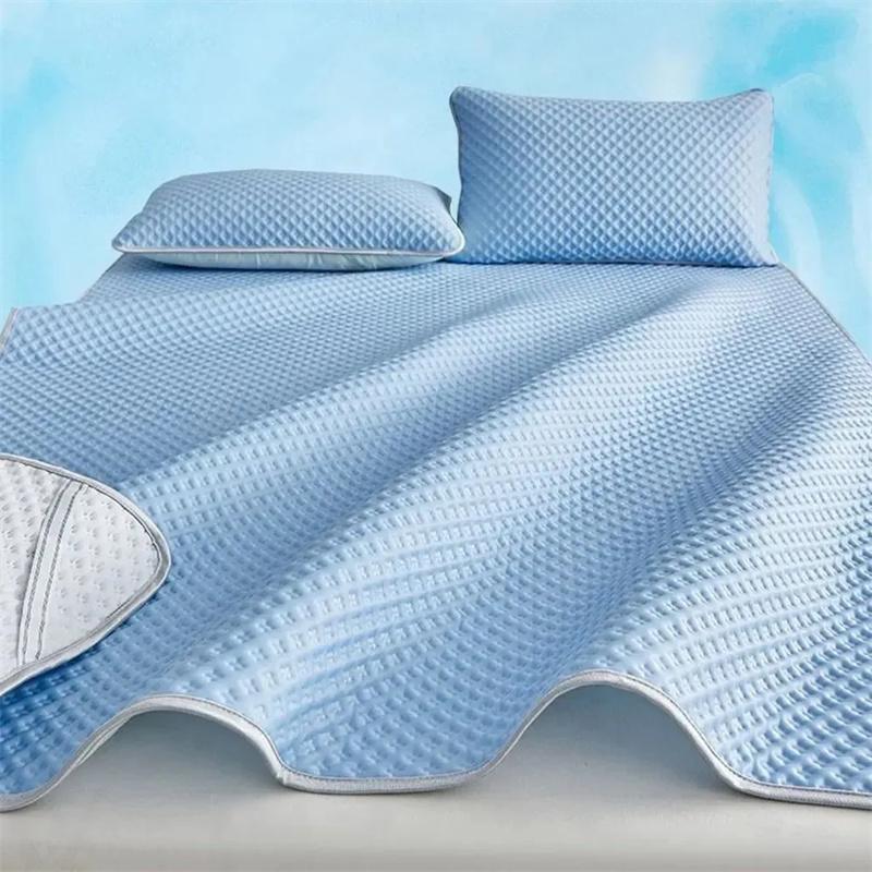 Summer Cooling Mattress Breathable Skin-friendly Ice Silk Bed Mat Pad Washable Smooth Air Condition Cushion 90/120/150/180/200cm