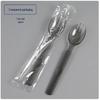 Ensemble de couverts en plastique jetables