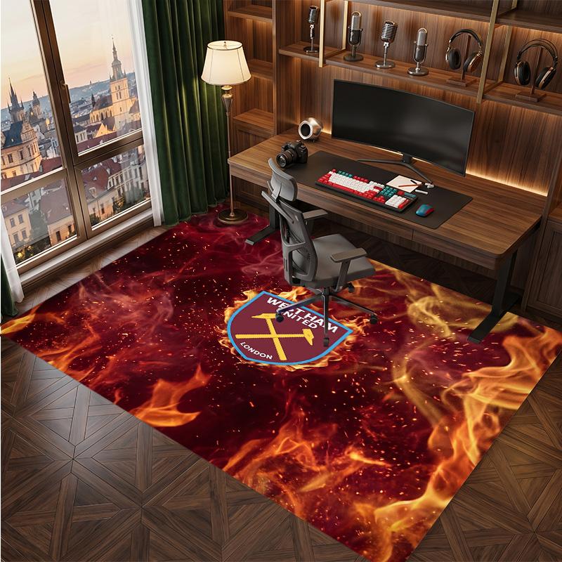 West Ham United Football Print Crystal Velvet Rug, Comfortable Water Absorbent Non Slip Indoor Floor Carpet