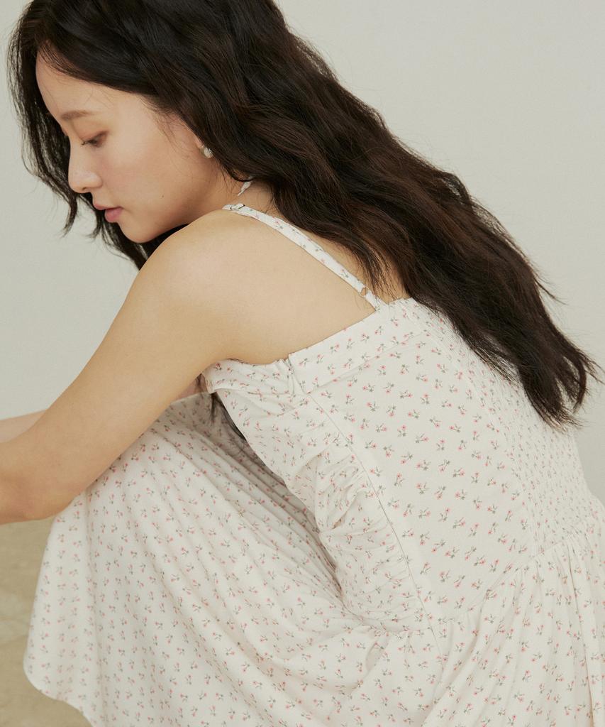 Adowl Jelli Shirring Choker Pattern Mini Dress - Cream