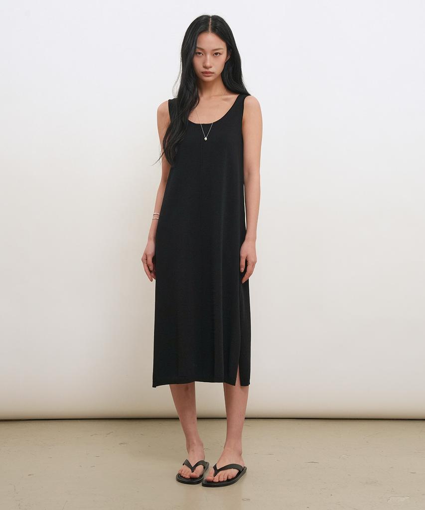 General Idea Temperature Cut Cool U-Neck Maxi Knit Dress [Black] / Gf2Lop512