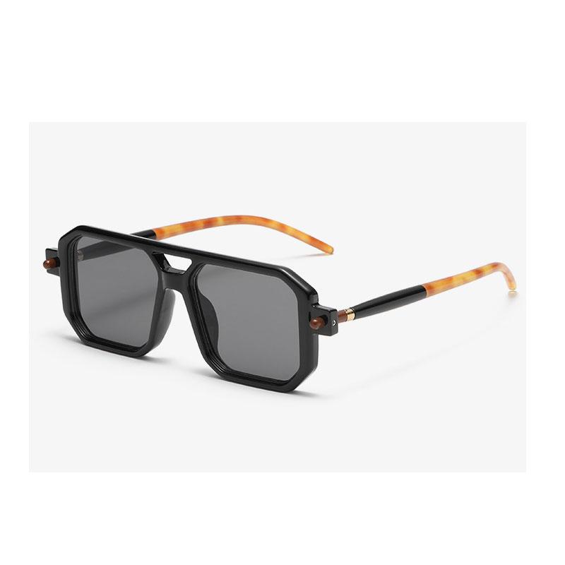 High Quality Retro Stylish Edgy Punk High End Designer Style Travel Friendly Square Shaped Female Male Women Sun Glasses