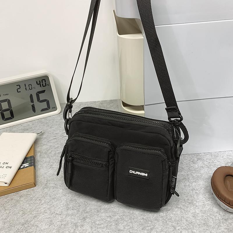 Vielseitige Umhängetasche Damen Freizeit neue einfache Schultertasche Vielseitige leichte Sport Handy-Tasche