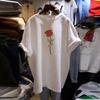 Damen Oversized Weißes T-Shirt Rosenprint Kurzarm Lässig Lockerer Schnitt Tee