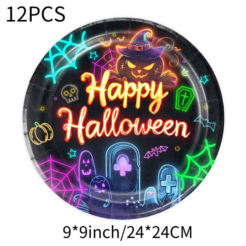 Halloween Glow In The Dark Einweggeschirr-Set für 12 mit Tellern, Bechern, Servietten und Tischdecke
