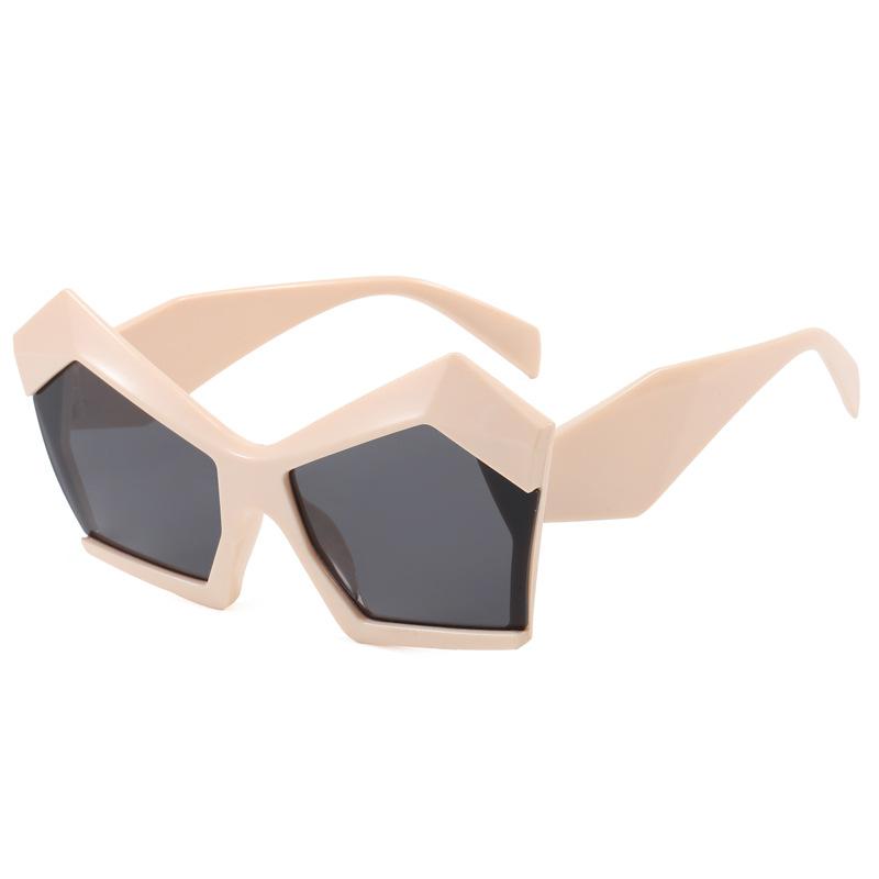 Nouveaux Lunettes de Soleil Vintage Oeil de Chat Femmes Hommes Lunettes de Soleil Carrées Grandes Lunettes Oculos De Sol pour Homme Femme Lunettes de Forme Spéciale