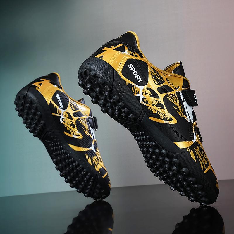 Chindren Soccer Shoes Kids Football Boots Boy Girls Professional Soccer Cleats Antiskid Chaussure Football TF/FG Outdoor Football Shoes
