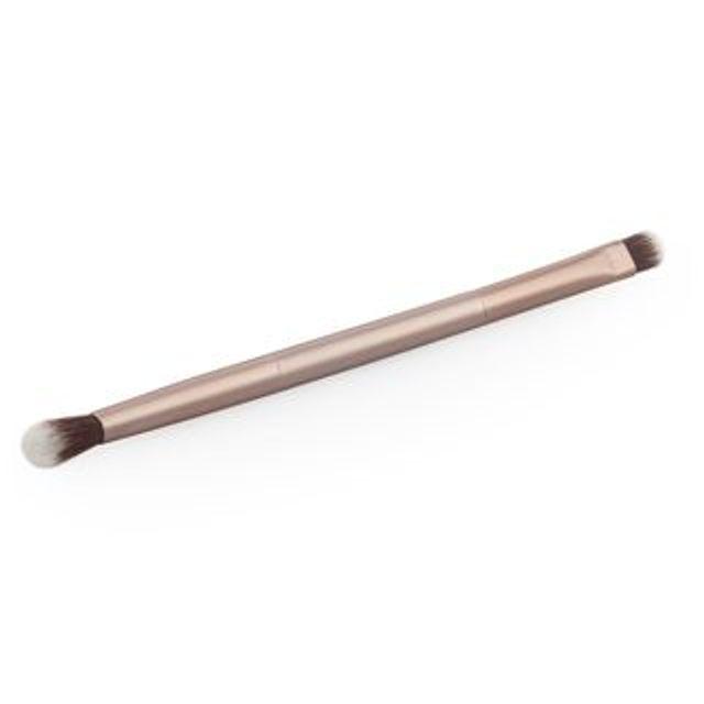 Stroke of Beauty - Double-Ended Eyeshadow Brush
