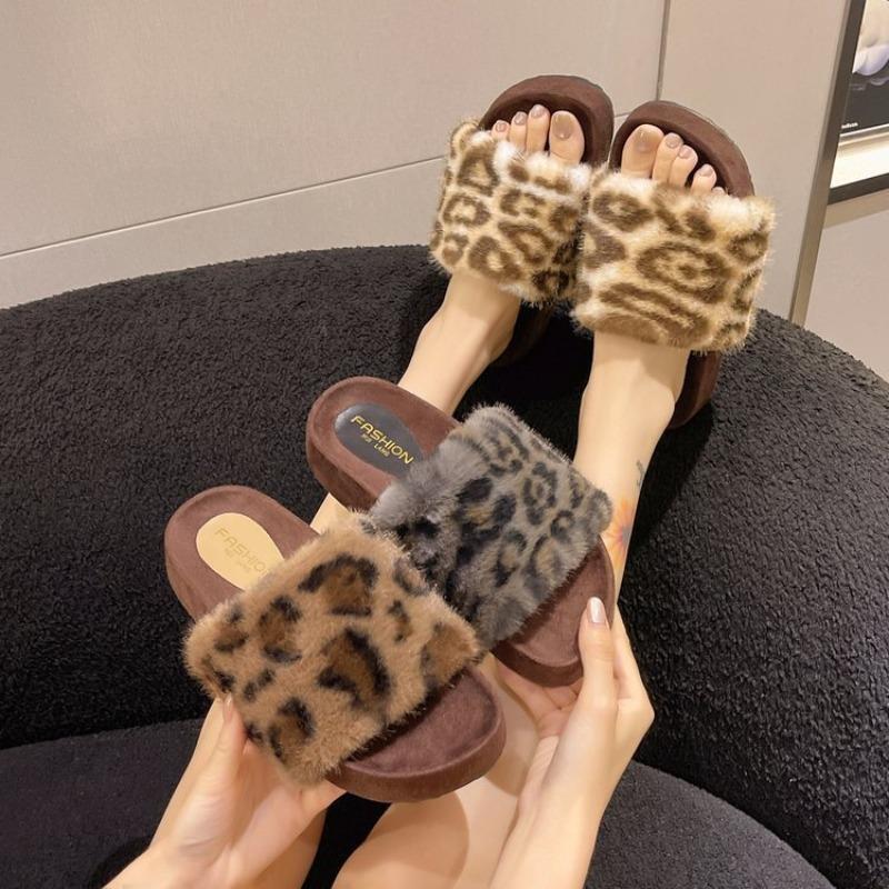 Fashion Winter Women’s Fur Slippers Indoor Furry Fuzzy Shoes Home Cozy Warm Slides Women Flip Flops Soft Sole Tongs Femme Claquette Luxe