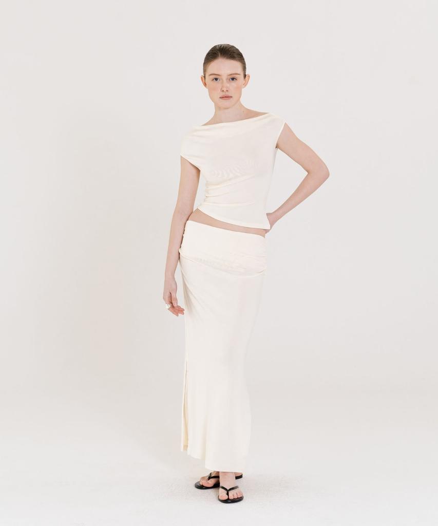 Ingi Active Drape Slit Skirt Cream Beige