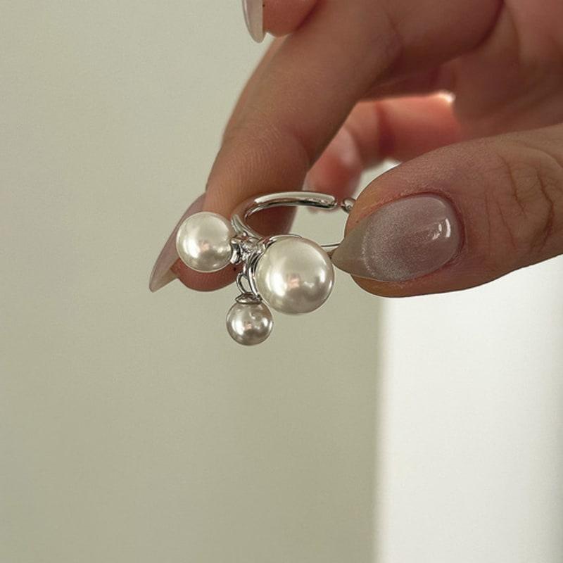 Mosxe [925silver] Move Pearl Ring