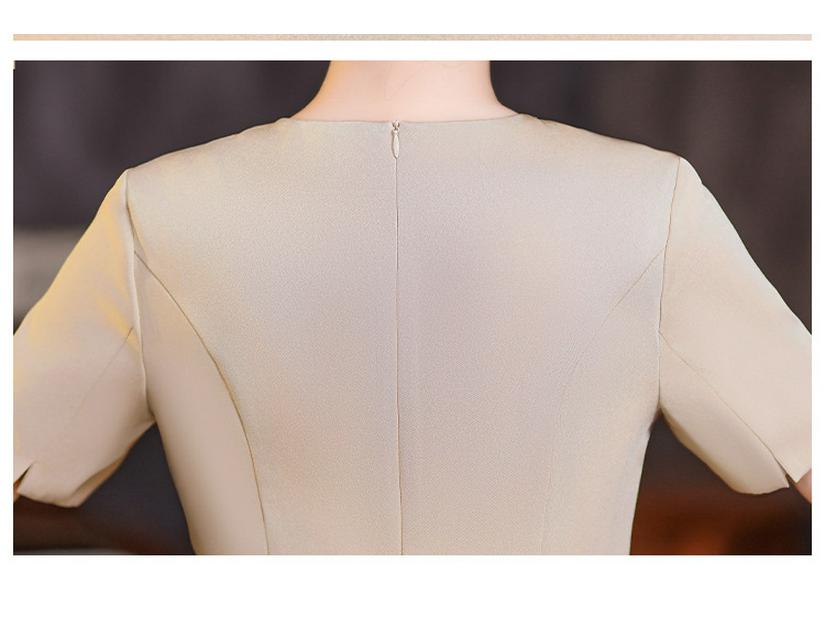 2024 Summer Champagne Slimming Mother of the Bride Formal Dress for Daily Outings