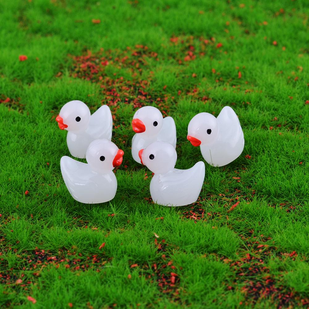 50 Stück Mini-Dekoration Gelbe Ente Harz-Accessoire Puppenhaus-Dekor Miniaturfigur Garten-Dekor