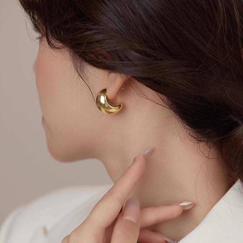Banyan Tree S925 Silver European Hollow Water Drop Earrings - Women's Smooth Exaggerated Fashion Earrings