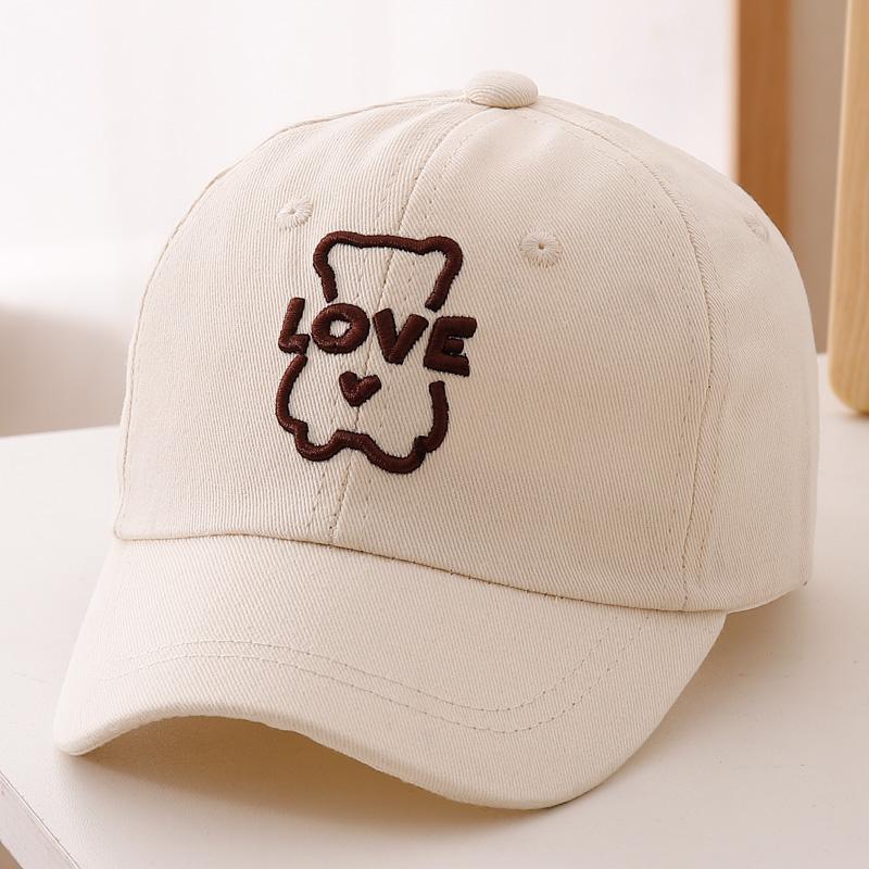Simple and Cute Hollow-Profile Teddy Bear -Shaped LOVE Embroidered Baseball Cap for Kids, Suitable for Daily Outings.