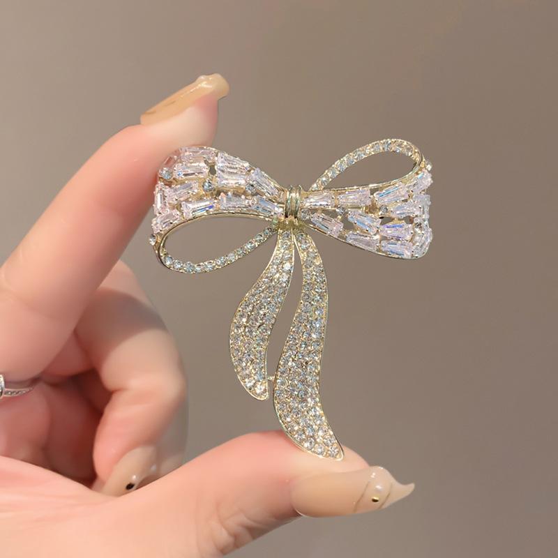 Bow Brooch High-end and Niche Corsage Ladies' Elegance Versatile Bouquet Suit Coat Brooch