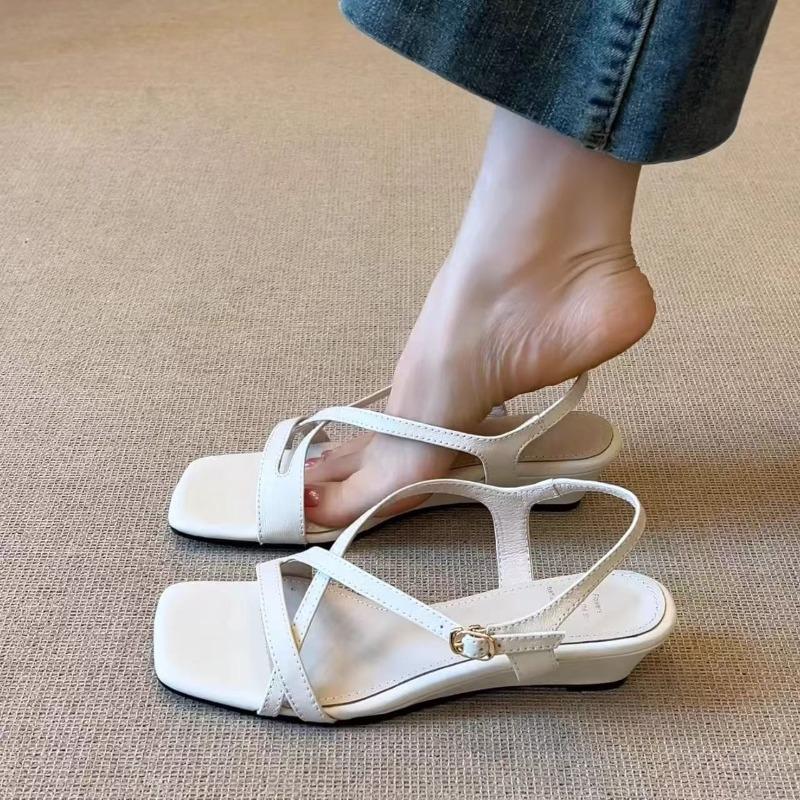 Fashion Women's Sandals Luxury Design Light Shoes Summer Trend Fashion Slideshow Roman Women's Shoes Casual Dress Low Heel Sandals