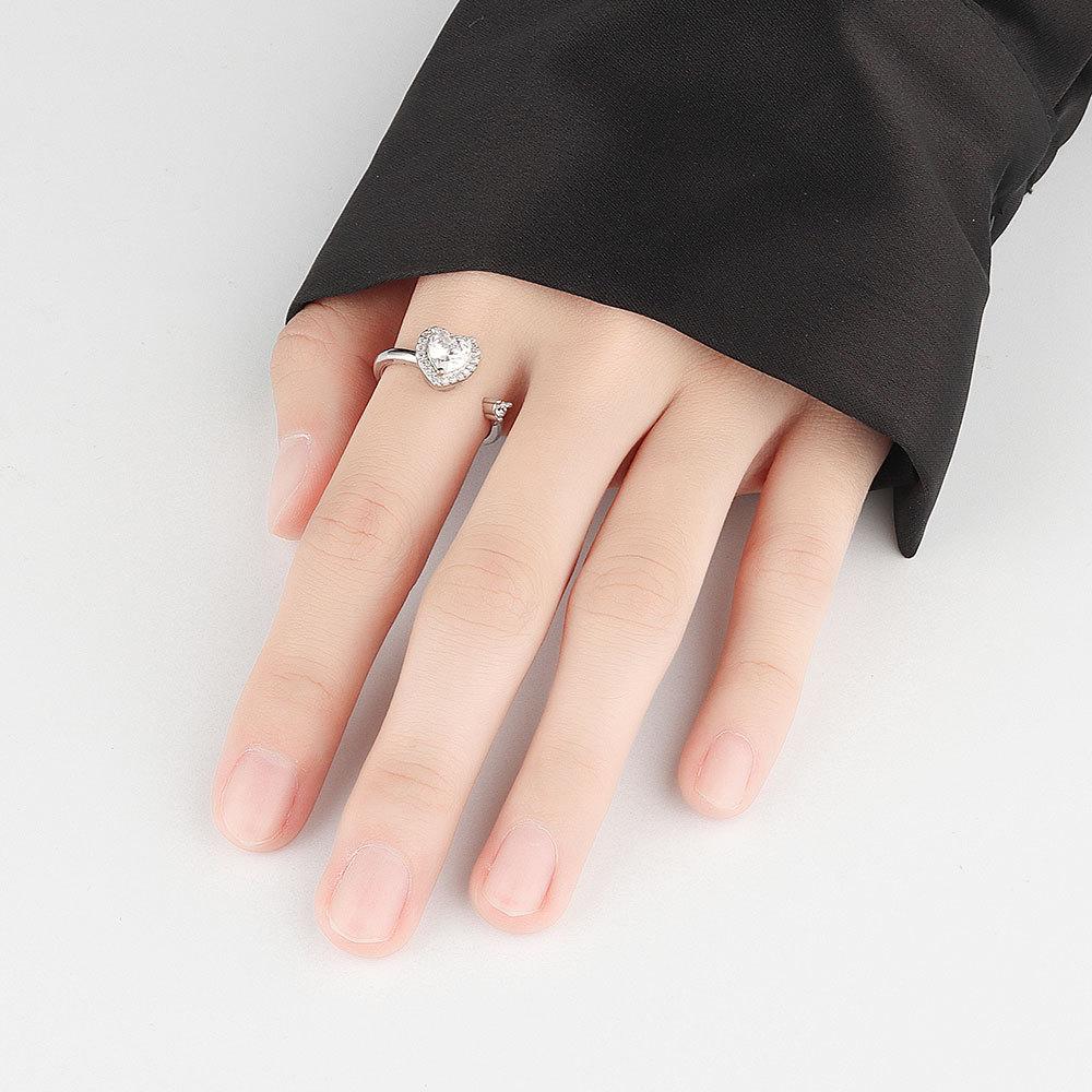 Copper Heart Design Ring With Electroplating For Stylish Office Wear