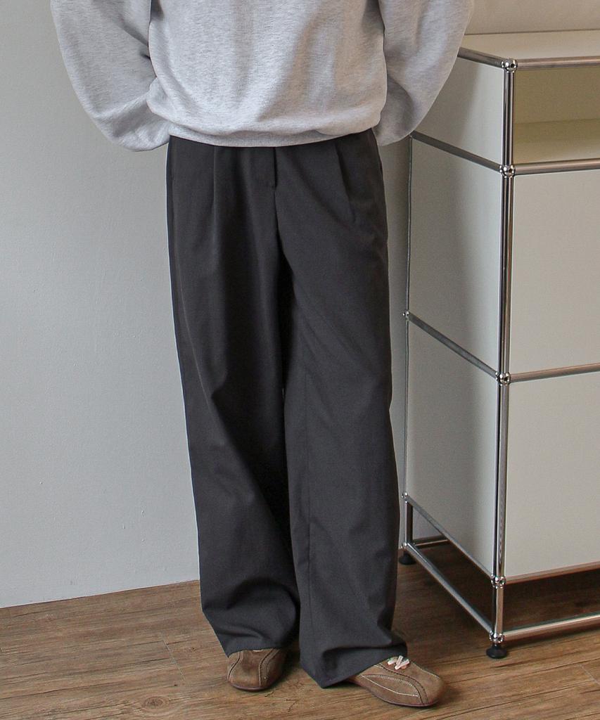 Keullaepeu Basic Pintuck Banding Slacks_Charcoal