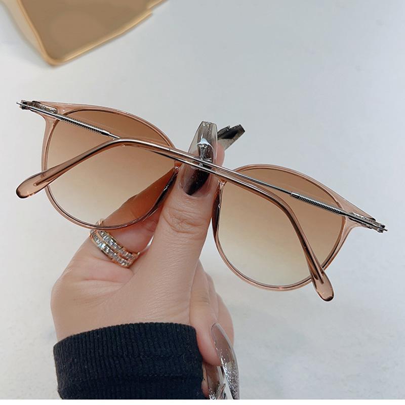 New Korean Fashion Ladies Sunglasses Outdoor Sun Protection Sunglasses Non-polarized Fashion Accessory