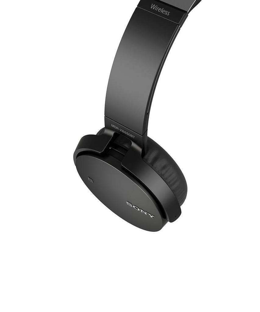 Sony EXTRA BASS Wireless Headphones MDR-XB650BT, Foldable Bluetooth Over-Ear Design, One Size, Black, Plastic Build