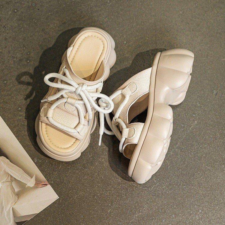 Fashion Thick-Soled Heightening Womens Slippers 2025 Summer Wear New Sandals Thick-Soled Versatile Student Casual Womens Shoes