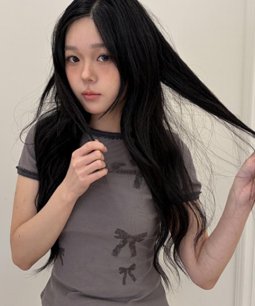 Loginaenloji Ribbon Printed Slim Ringer T-Shirt Light Gray