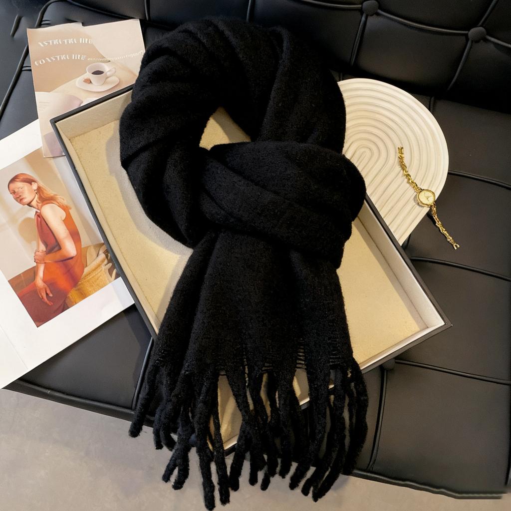 North Thickened Warm Scarf Soft Waxy Couple Shawl Winter High Sense Solid Color Versatile Fringed Scarf Women