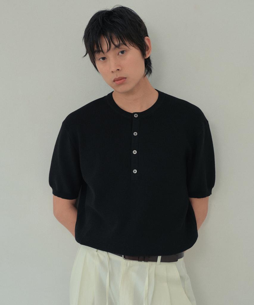 Wednesday Oasis Washable Minimal Henley Neck Half Knit_Black(Wc26Kn46)