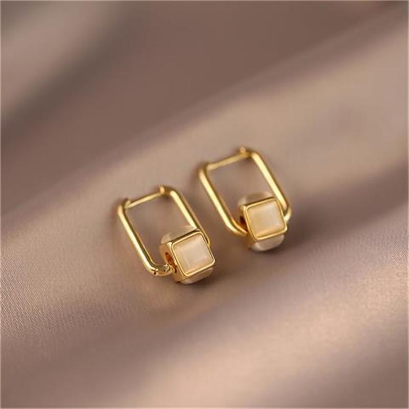 Trend Korean Elegant Shiny Zircon Earrings for Women White Green Moonlight Cat Eye Stone Earrings Party Jewelry Gifts