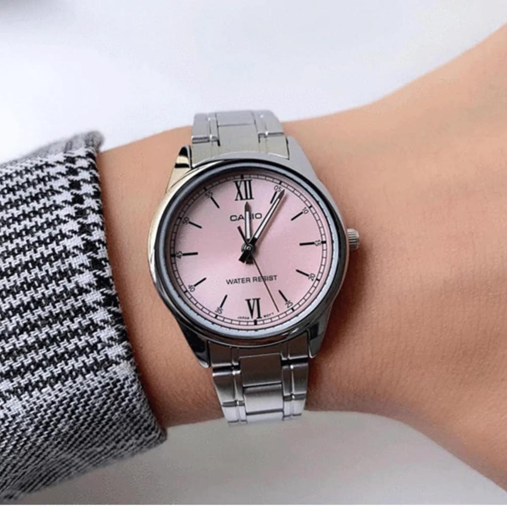 Casio Standard Edelstahl Pinkes Zifferblatt Analoge Uhr LTP-V005D-4B2 Damenuhr 3-Zeiger