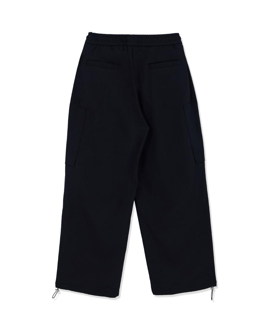 MAKEITTO Two Tuck Wide Parachute Cargo Pants_Black