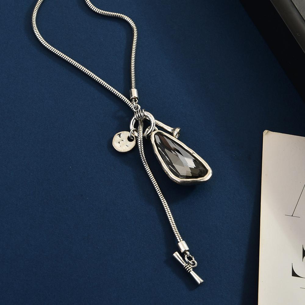 Collana di Perle Geometriche Placcata Oro per Donne alla Moda