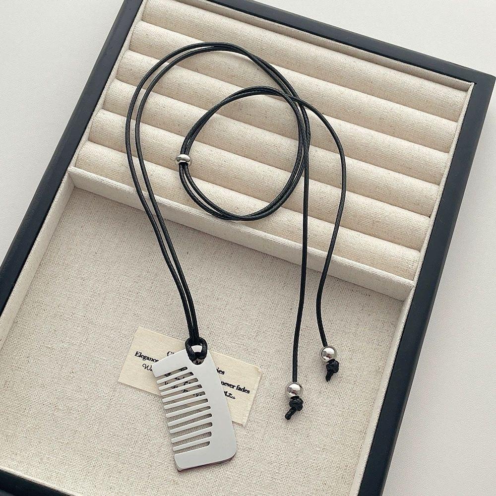 Korean Niche Leopard Print Vinegar Comb Pendant, Black Rope Necklace Women Design Sweater Chain for Girl Party Gifts