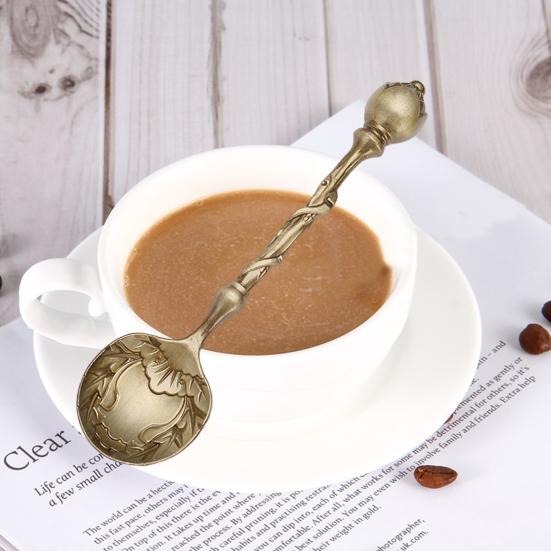 Coffee Spoon Carved Teaspoon Vintage European Palace Design Tableware Dessert Spoons for Kitchen KTJ