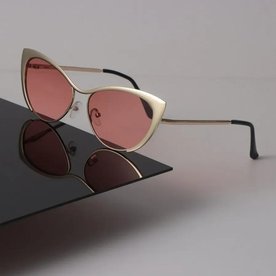 Retro Mirror Cat Eye Sunglasses Women Men Designer Sun Glasses Fashion Female Male Casual Colors