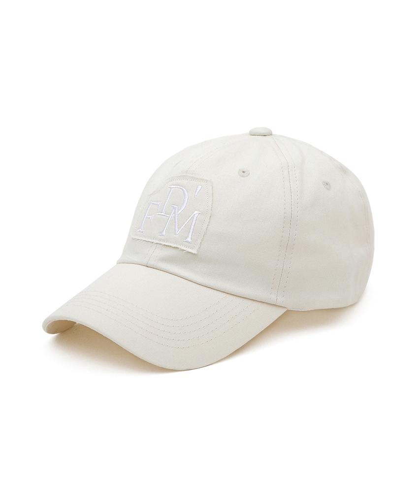 Donpogesmi Dfm Oversized One-Tone Patch Ivory Ball Cap