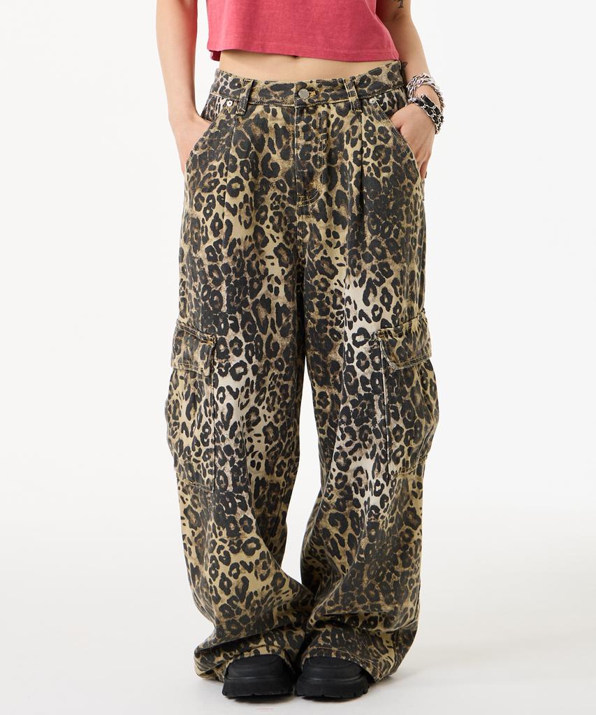 UNKNOWN PLANET Leopard Wide Cargo Pants Brown