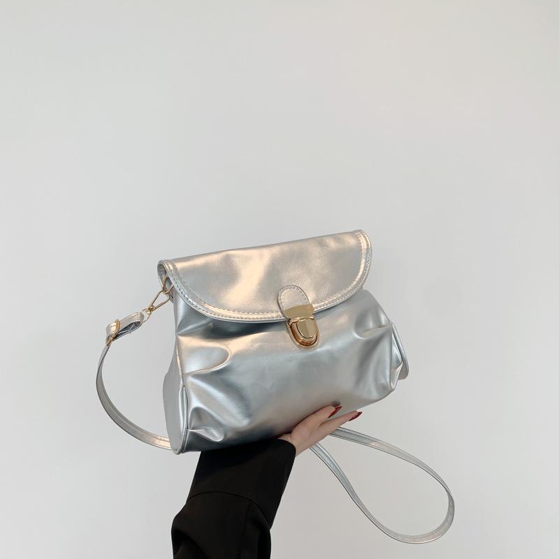 Spring and Summer New Simple Soft PU Temperament Shoulder Bag Versatile and Elegant Commuting Women's Bag