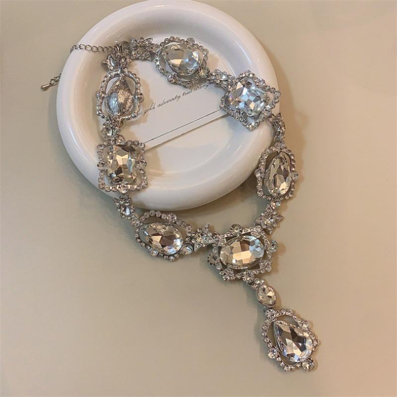 Halskette - Damen Hofstil Vintage Kristallanhänger - Abendkleid & Bankett Accessoire