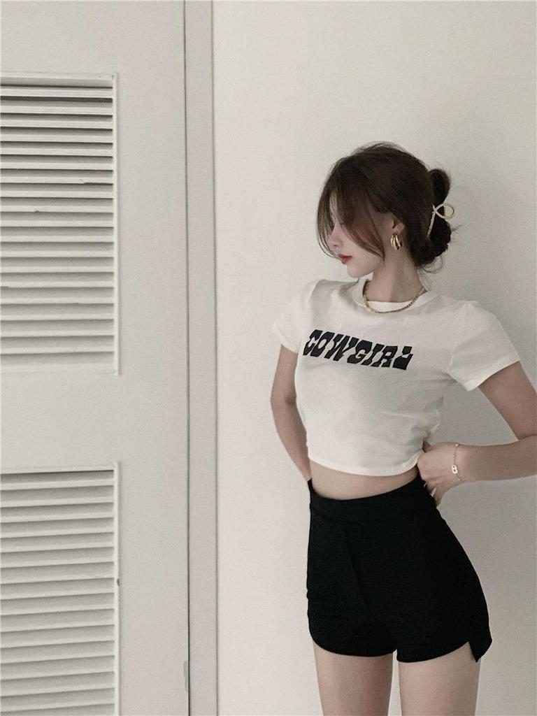 2026 Spicy Girl Black High-Waisted Slimming Stretch Shorts: Women's Versatile, Hip-Hugging, Casual, and Stylish Hot Pants