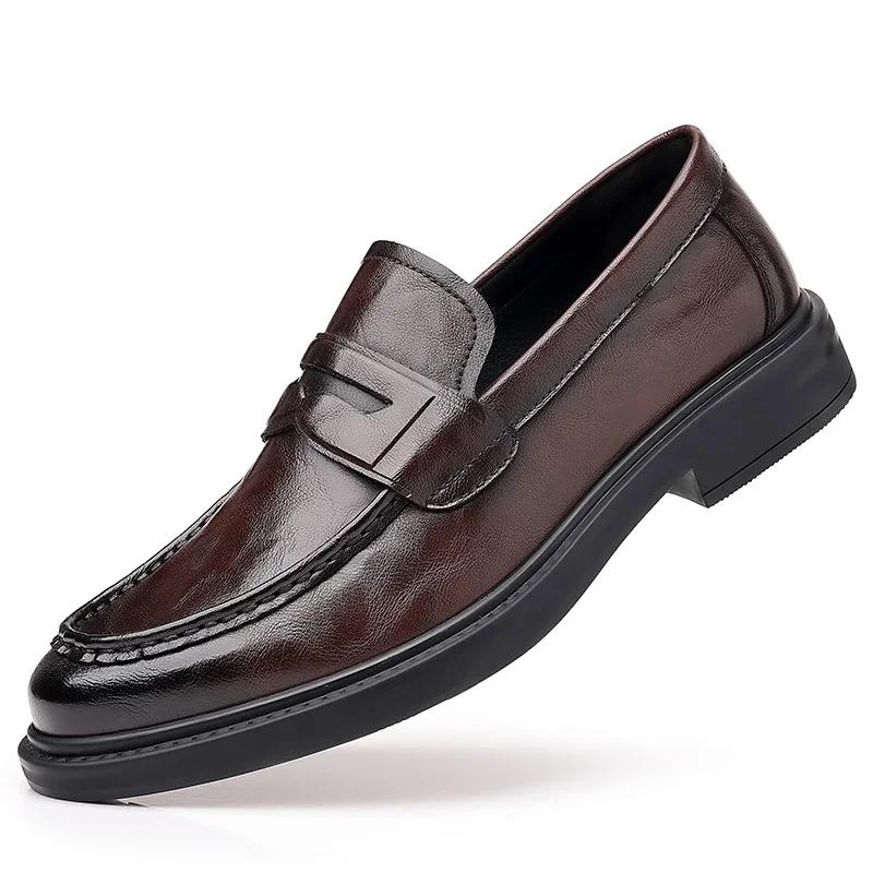 Klassische, modische Business-Lederschuhe mit niedrigem Absatz, Halbschuhe für Herren, weiche Sohle, Mokassin, Hochzeitsschuhspitze, Schlupfschuhe