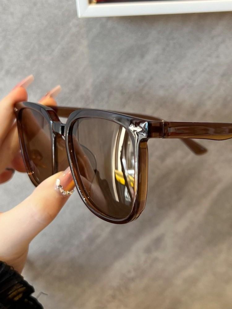 Fashion Sunglasses Men for Women Brand Designer Style Outdoor Use Oversized Frame Sports Sun Eyeglasses Frame Colorful Ultra-lightweight Goggle Uv400