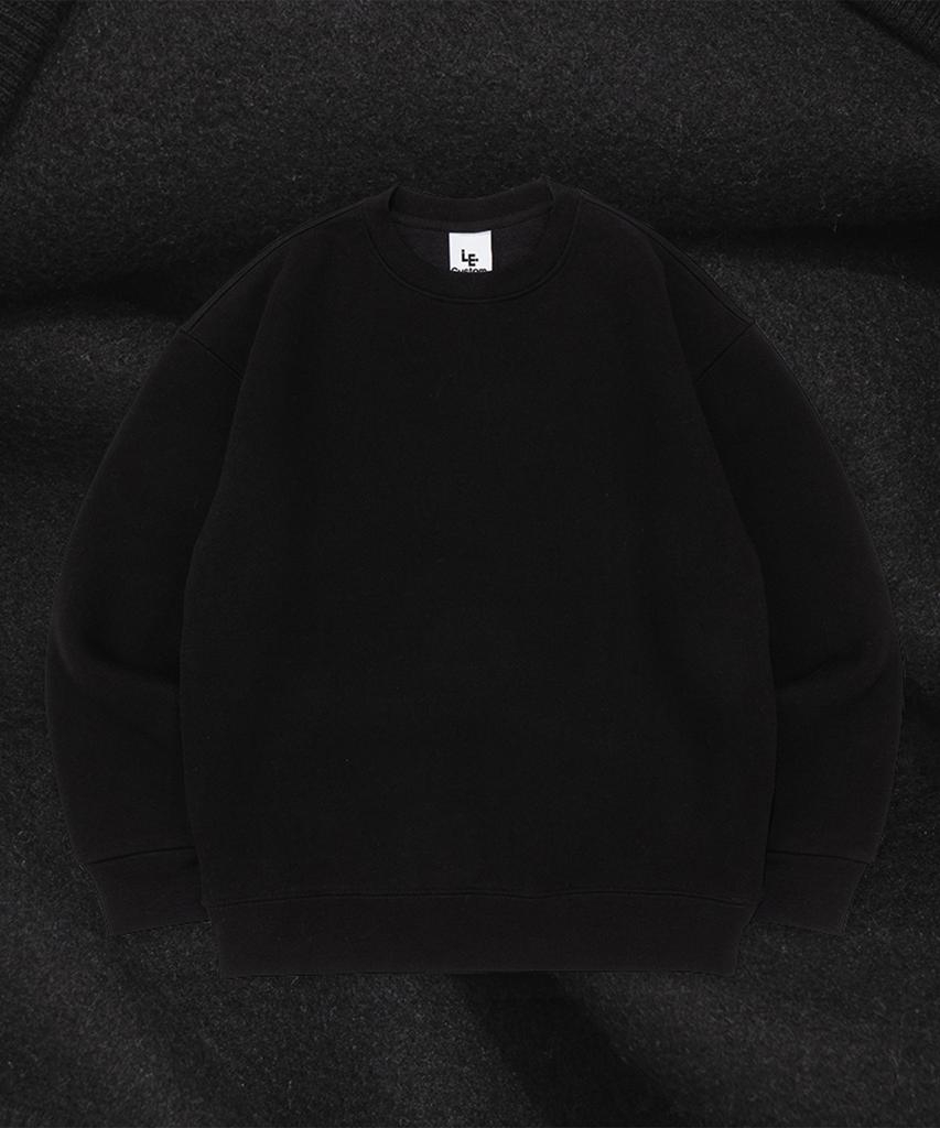 Leukeoseuteom The Essential Oversized Fleece-Lined Sweatshirt (Black)
