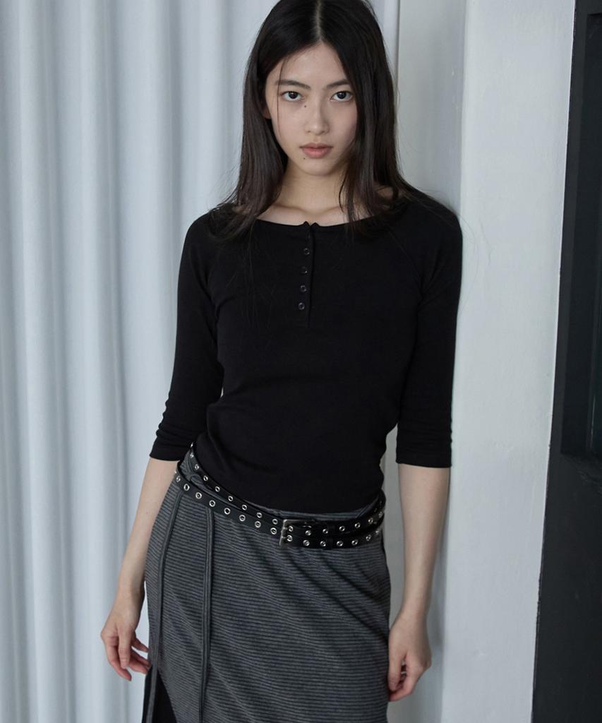 Lense Button Henley Neck Tee Black