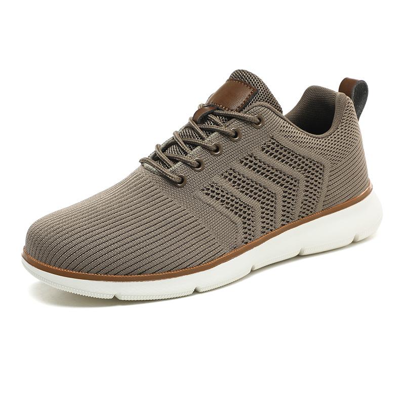 Spring and Summer New Lightweight Lace-up Casual Fly-woven Breathable Mesh Shoes Large Size Sports Shoes