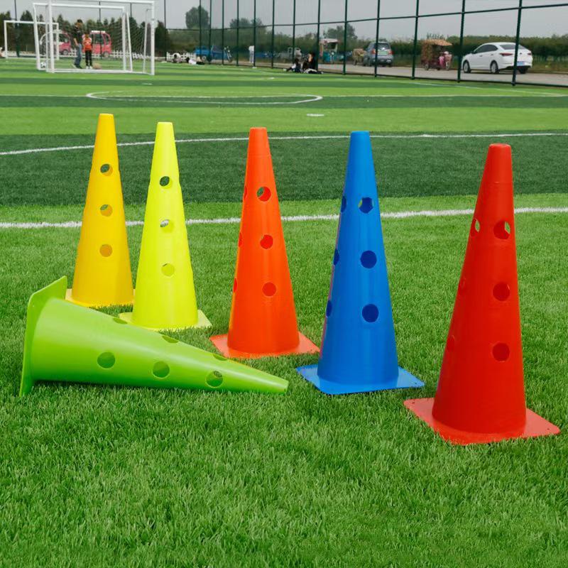 Football Training Cones: 18cm Markers, 50cm Obstacle Cones, Road Cones, Ice Cream Shaped Cones
