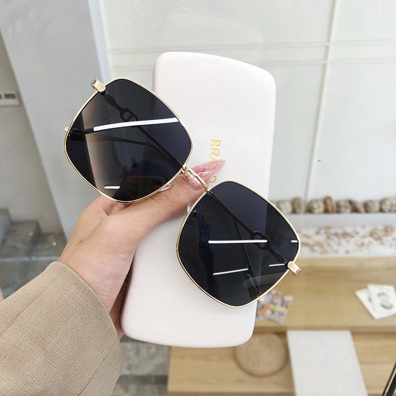 Trendy High-End Women's Square Metal Sunglasses - Internet Celebrity Style