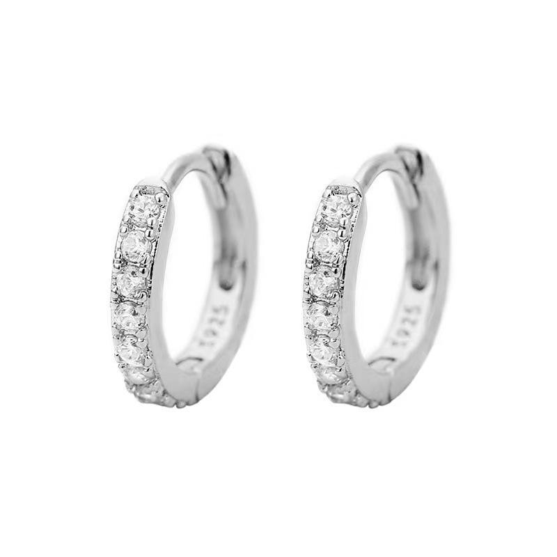 Europese en Amerikaanse Mode Zirconia Oor Cuff: Stijlvol Micro-Inlaid Ontwerp voor een Veelzijdige Elegante Look voor Vrouwen.